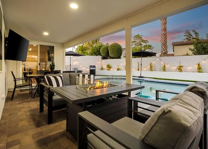 4bedroom 3bath - Near Pv Mall With Heated Pool, Arcade, & Fire Pit